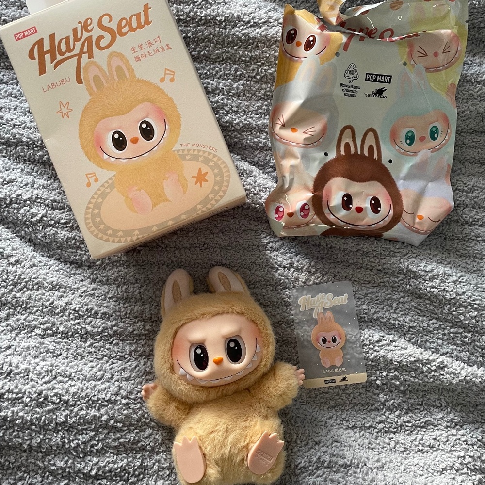 POP MART Labubu Have a Seat BABA